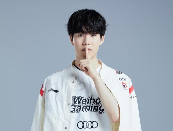 1亿欧元或 1亿欧元或