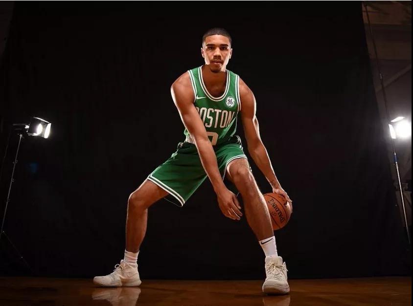 律为核心 律为核心