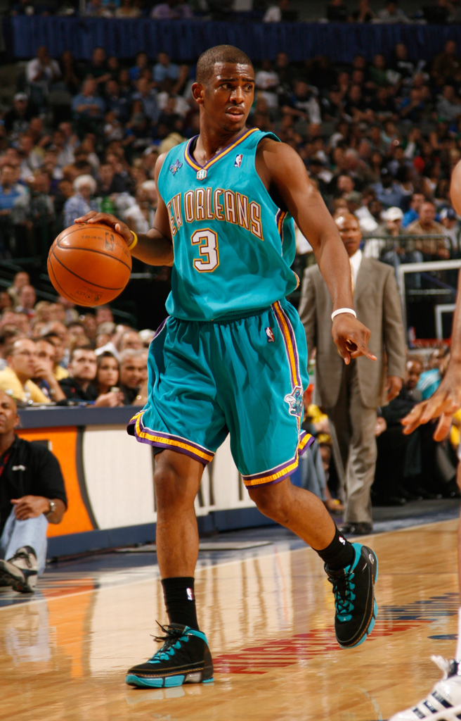 他正在被期 他正在被期