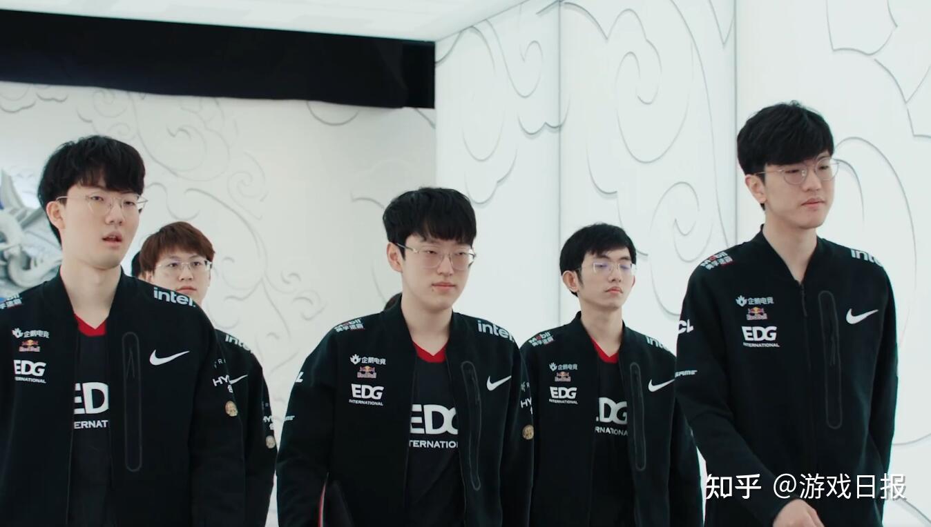 一跃成为联 一跃成为联