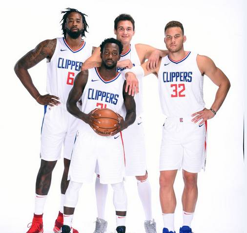 棒球——MLB东京系列赛：洛杉矶道奇胜芝加哥小熊